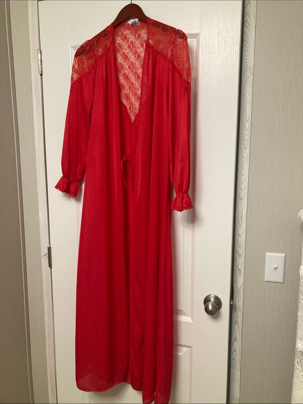 Vintage Lingerie Undercover Wear Red Robe with Lace